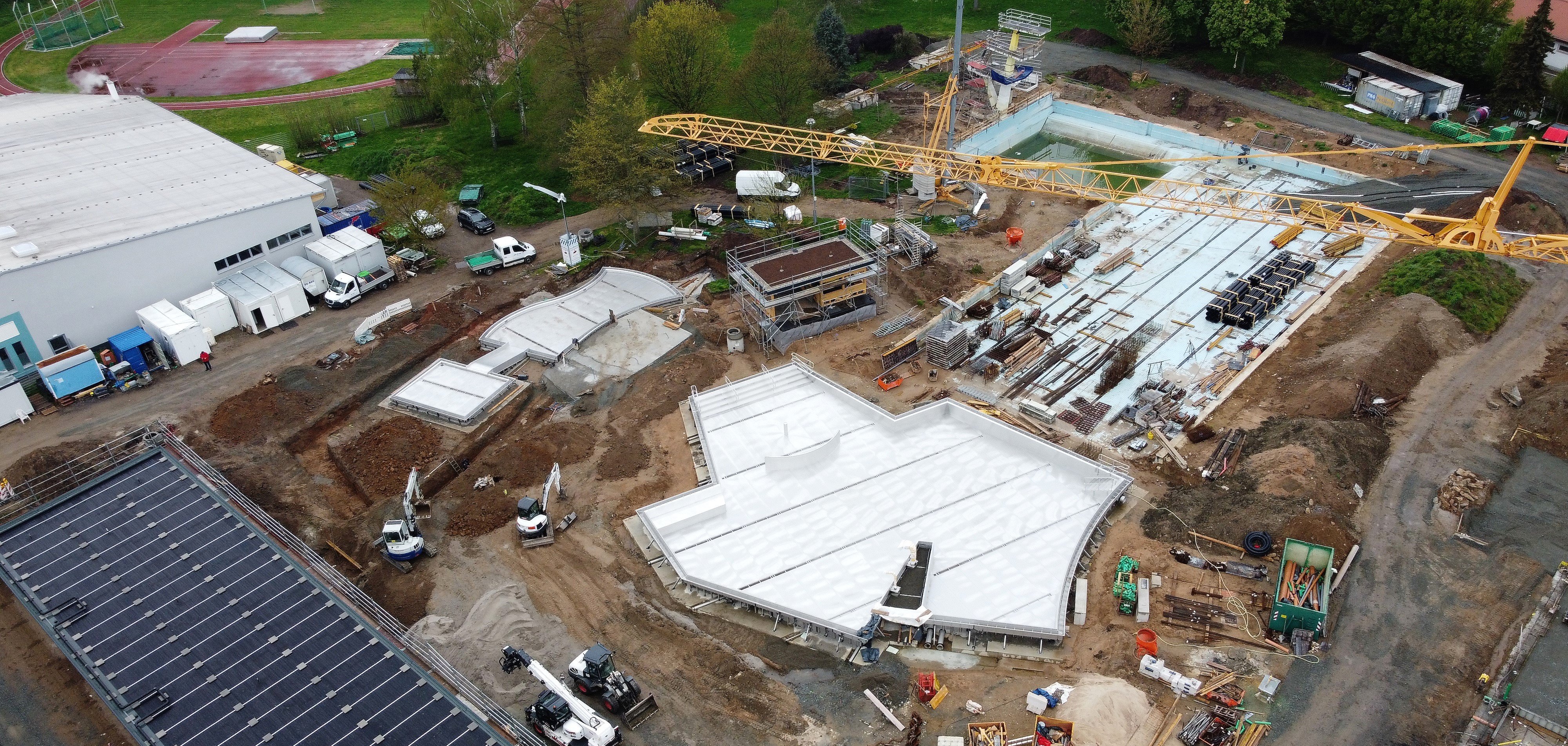 Drohnenfoto vom Freibad Die Freibad-Baustelle von oben