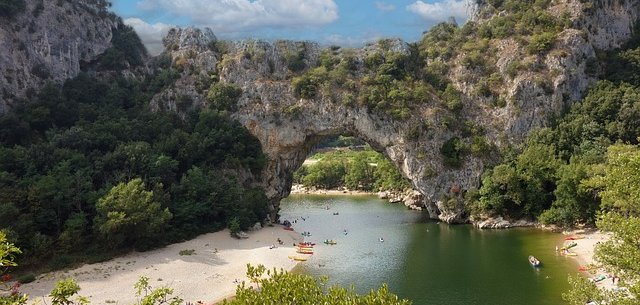 Die Ardèche in Frankreich