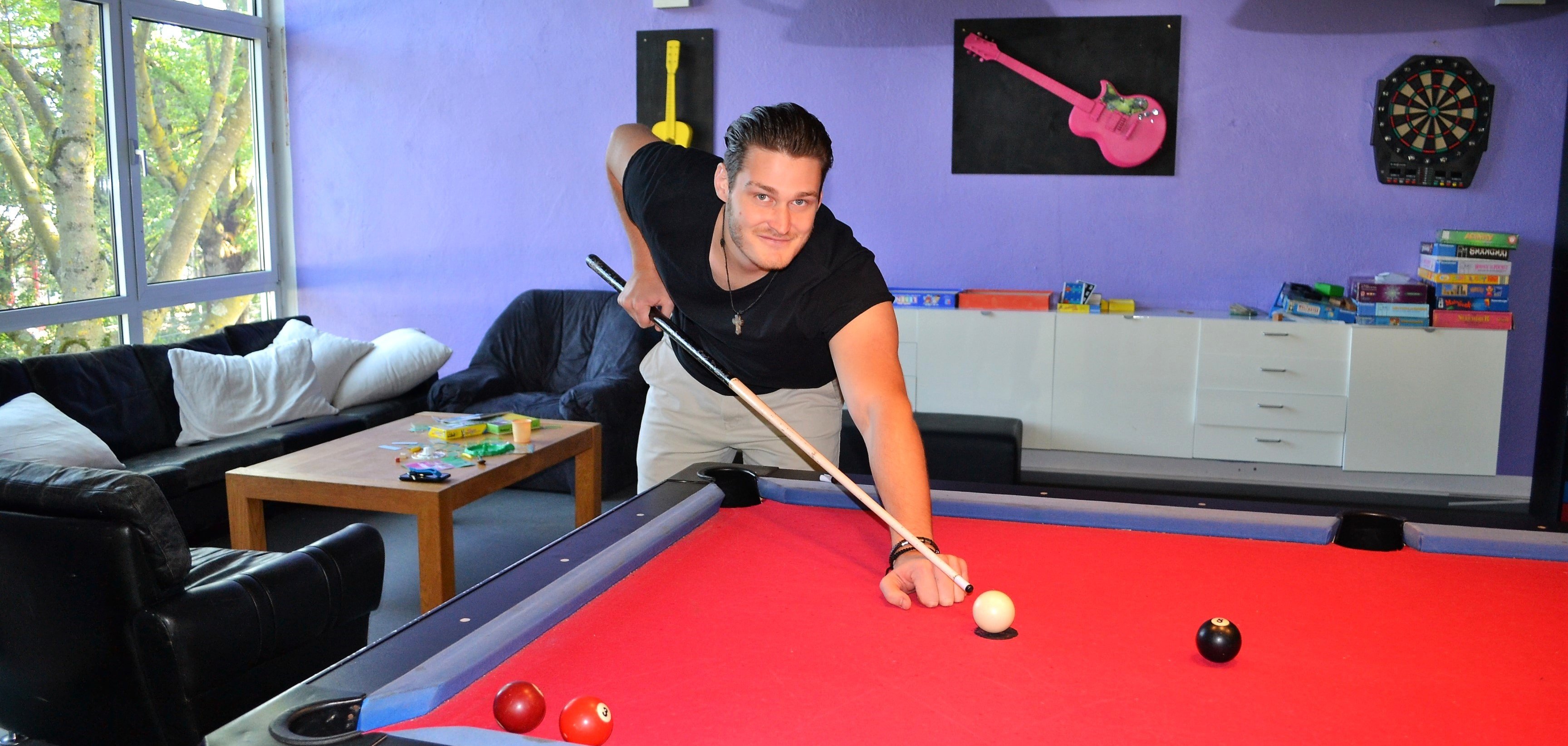 Fabian Lipp im Jugendcafé Dieburg