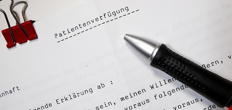 Unterschrift auf einem Dokument