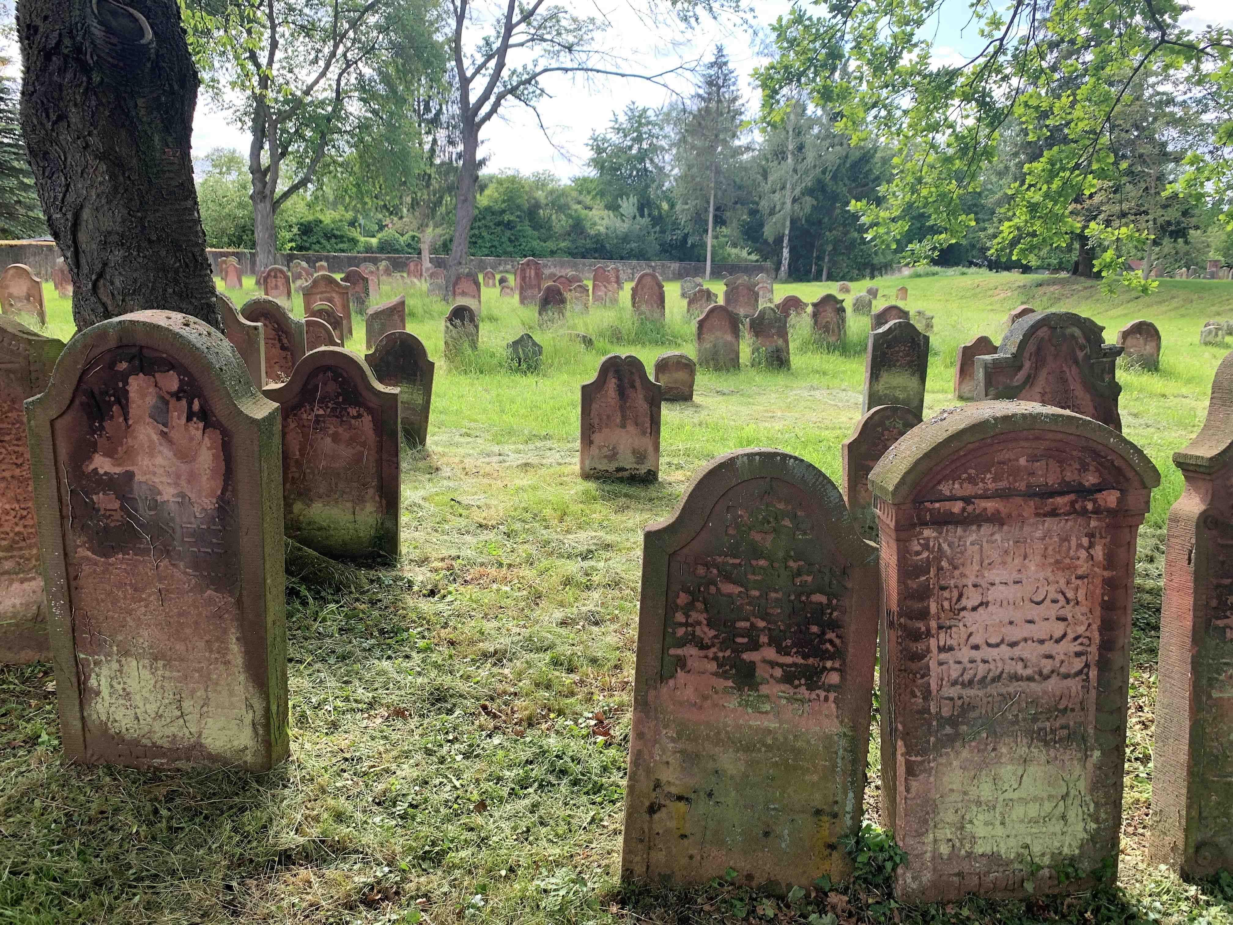 Blick auf den jüdischen Friedhof