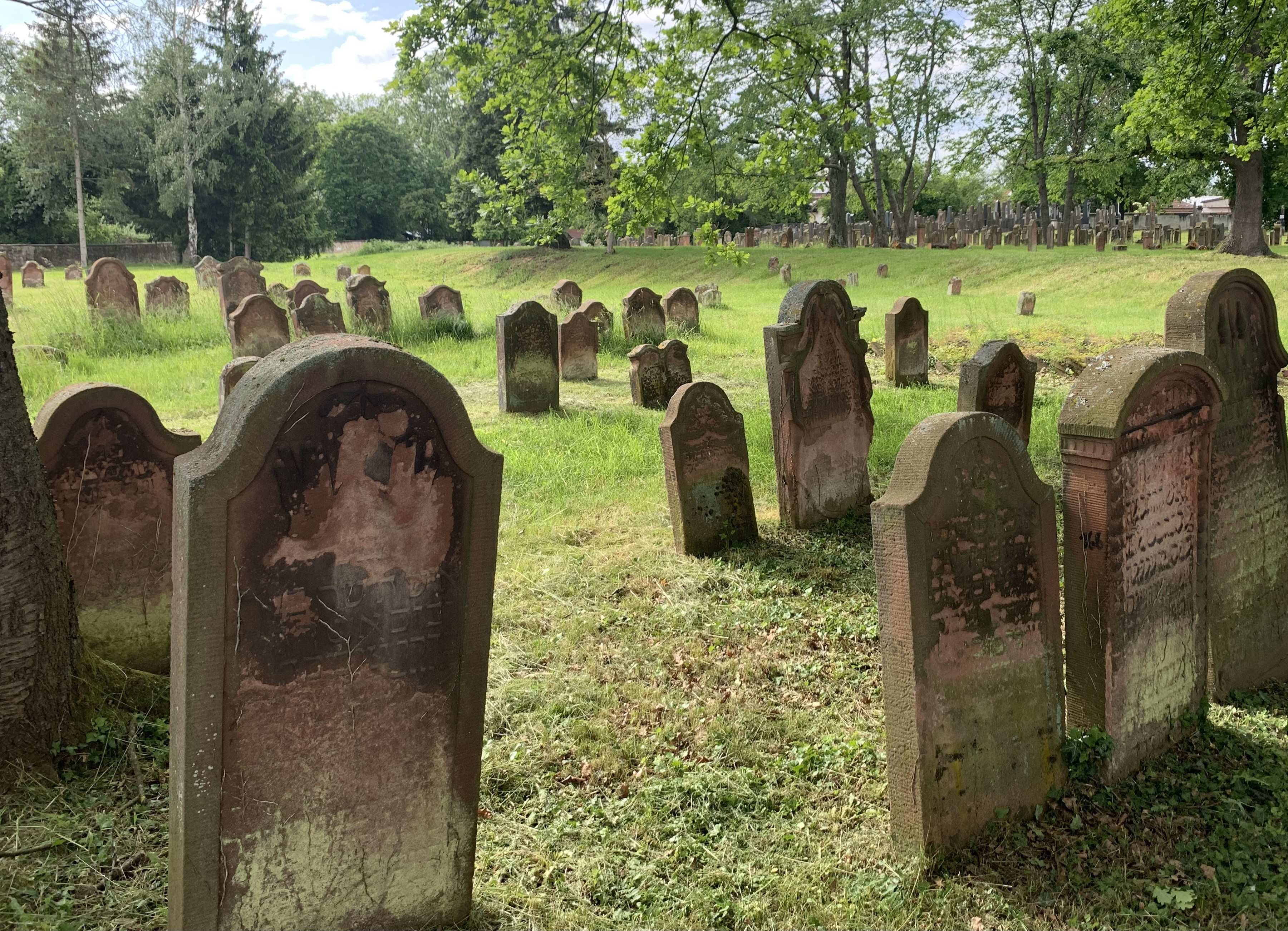 Blick auf den jüdischen Friedhof