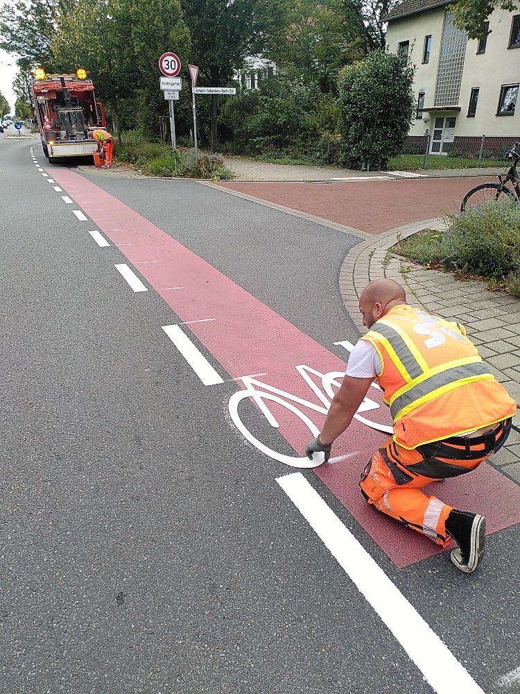 Markierung Groß-Umstädter Straße